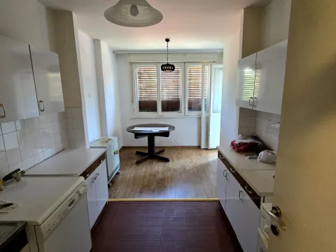 Prodaja, jednosoban stan, 60m², Preko Morače, Podgorica - image 12