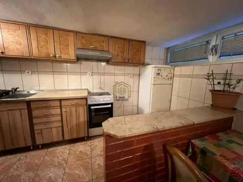 Izdavanje, dvosoban stan, 56m², Preko Morače, Podgorica - image 3