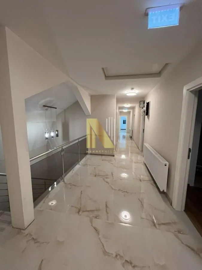 Rent, office space, 550m², Petrovaradin, Novi Sad