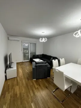 Izdavanje, jednosoban stan, 55m², Ljubović, Podgorica - image 7