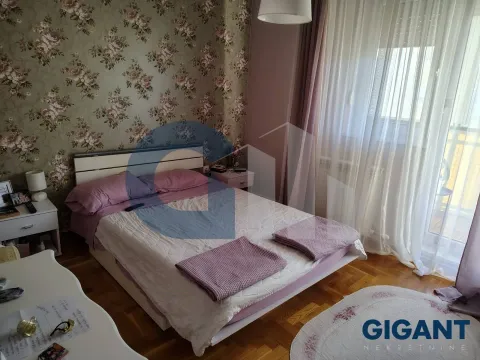 Sale, three bedroom apartment, 90m², Višnjička Banja, Palilula Sve Podlokacije - image 5