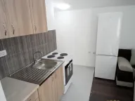 Rent, house, 178m², Surčin, Beograd - image 19