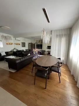 Prodaja, trosoban stan, 82m², Centar, Podgorica - image 8