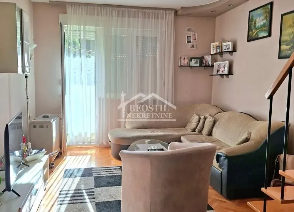 Sale, three bedroom apartment, 73m², Karaburma, Palilula Sve Podlokacije