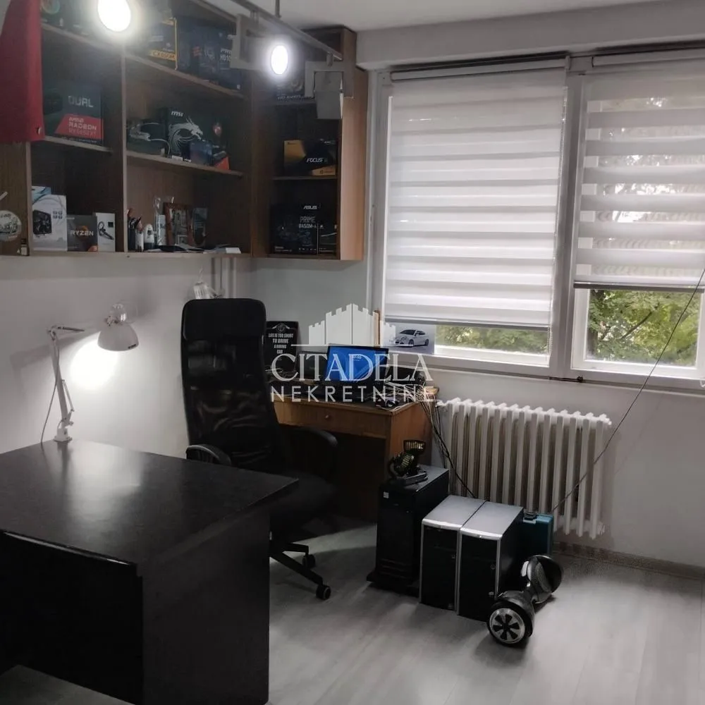 Prodaja, dvosoban stan, 56m², Čukarica, Beograd