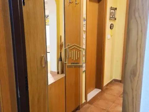Prodaja, jednosoban stan, 47m², Stari Aerodrom, Podgorica - image 6