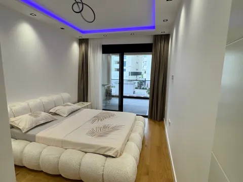 Sale, one bedroom apartment, 68m², Centar, Bar - image 5