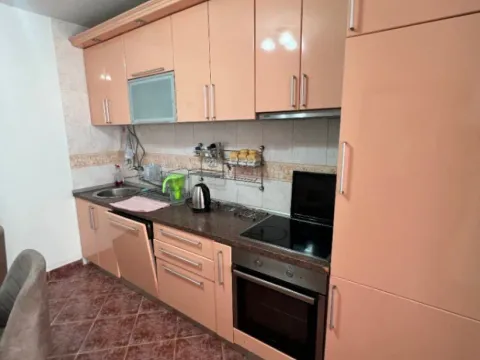 Izdavanje, jednosoban stan, 55m², Centar, Bar - image 5