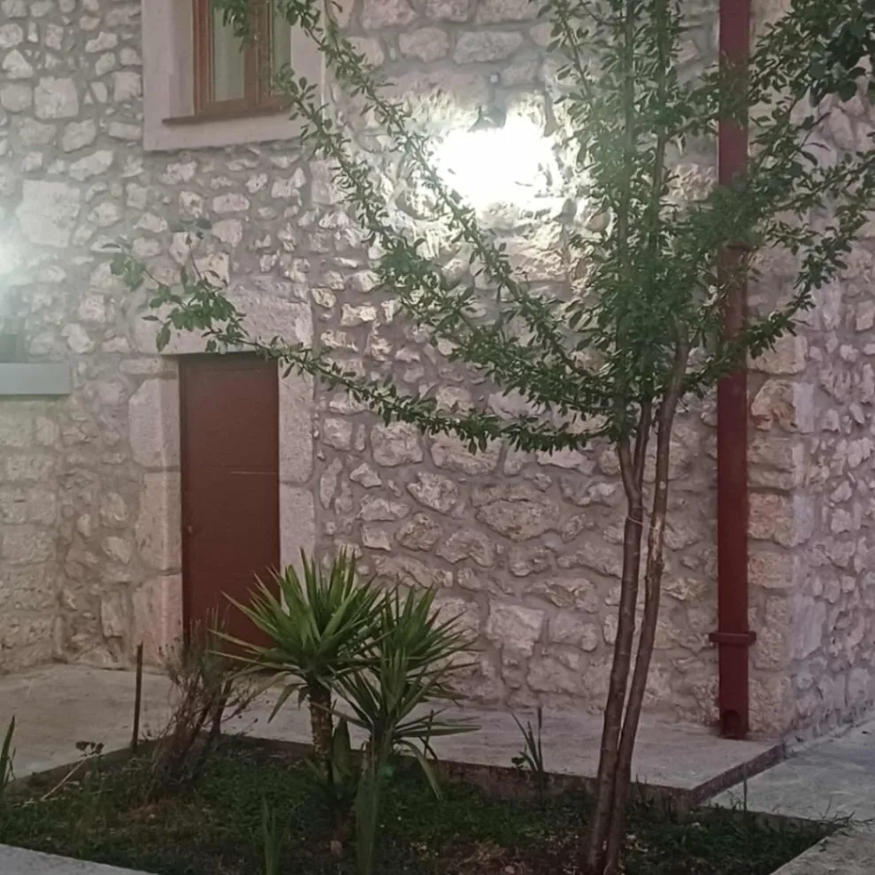 Prodaja, kuća, 90m², Danilovgrad, Crna Gora