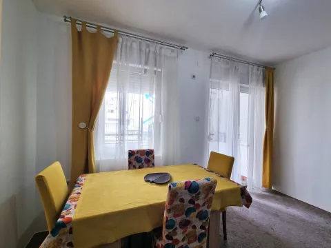 Rent, apartment, 63m², Blok 9, Podgorica - image 3