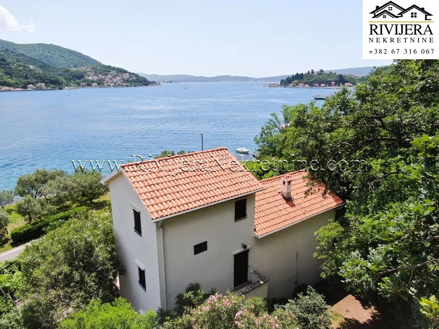 Prodaja, kuća, 160m², Kamenari, Herceg Novi