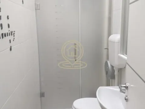 Izdavanje, poslovni prostor, 80m², Stari Grad, Beograd - image 11