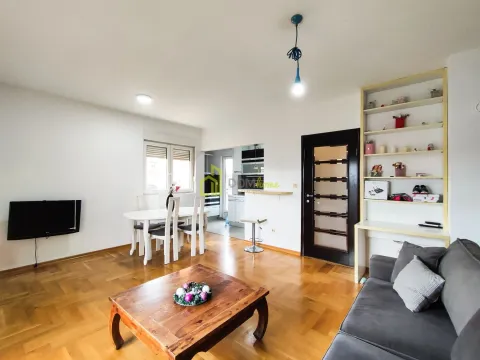 Izdavanje, jednosoban stan, 55m², Zabjelo, Podgorica - image 2