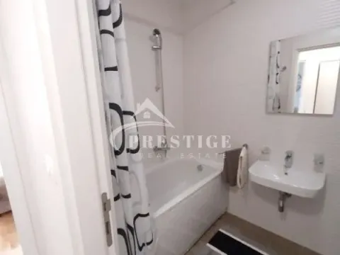 Izdavanje, jednosoban stan, 40m², Pobrežje, Podgorica - image 3