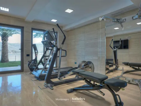 Prodaja, kuća, 1200m², Tivat, Crna Gora - image 27