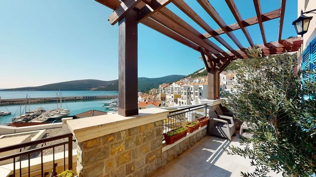 Sale, two bedroom apartment, 123m², Kotor, Crna Gora