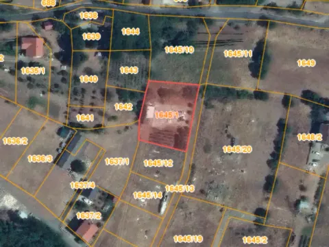 Zemljište in Rogami