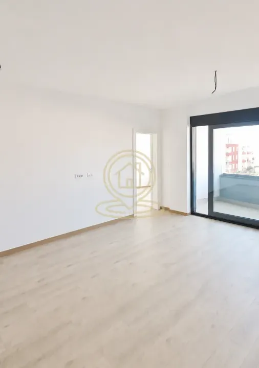 Sale, two bedroom apartment, 66m², Centar, Kragujevac