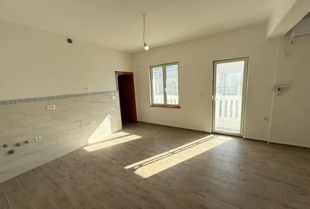 Sale, two bedroom apartment, 88m², Šušanj, Bar
