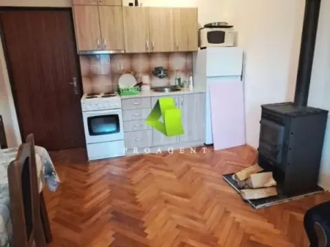 Prodaja, kuća, 269m², Medijana, Niš - image 2