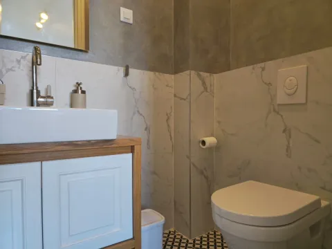 Izdavanje, trosoban stan, 95m², City Kvart, Podgorica - image 14