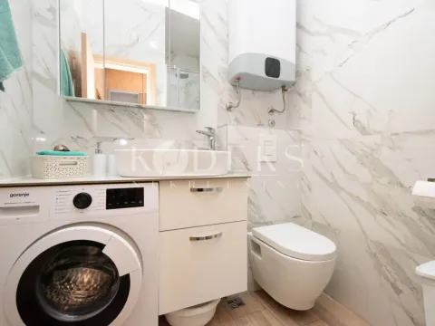 Izdavanje, jednosoban stan, 49m², Pobrežje, Podgorica - image 8