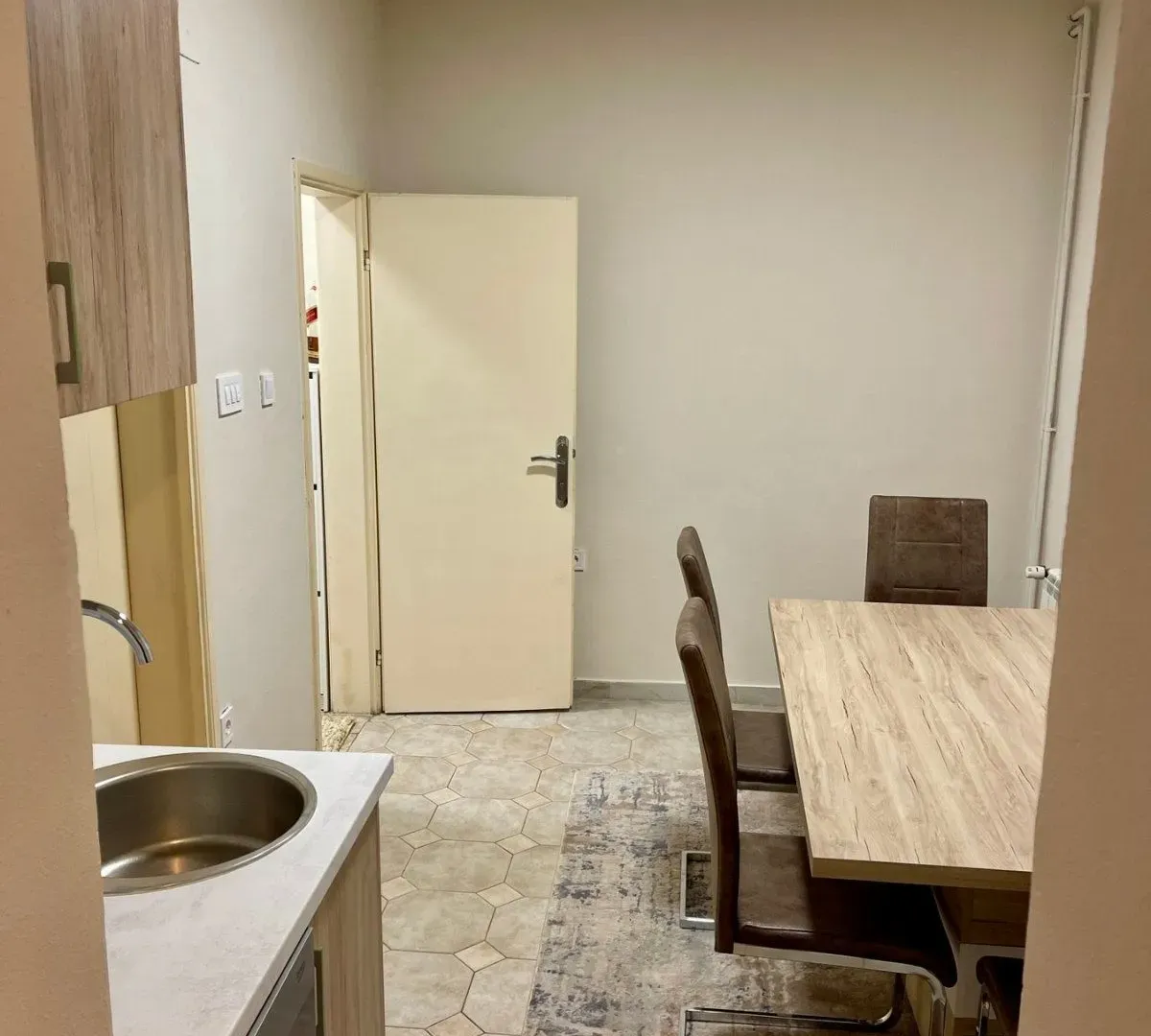 Rent, two bedroom apartment, 80m², Zelenika, Podgorica