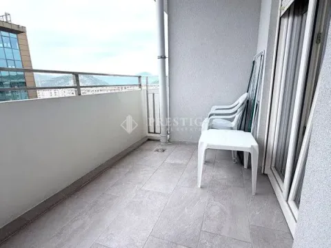 Rent, one bedroom apartment, 50m², Central Point, Podgorica - image 12