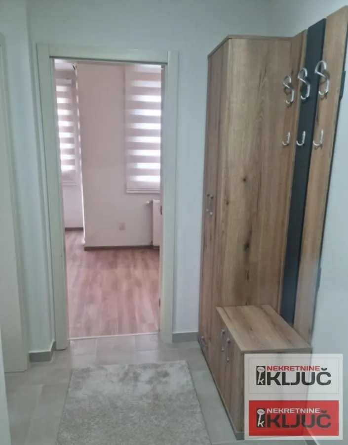 Izdavanje, jednosoban stan, 40m², Adice, Novi Sad Sve Podlokacije