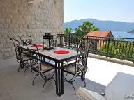 Sale, three bedroom apartment, 150m², Risan, Kotor - image 11