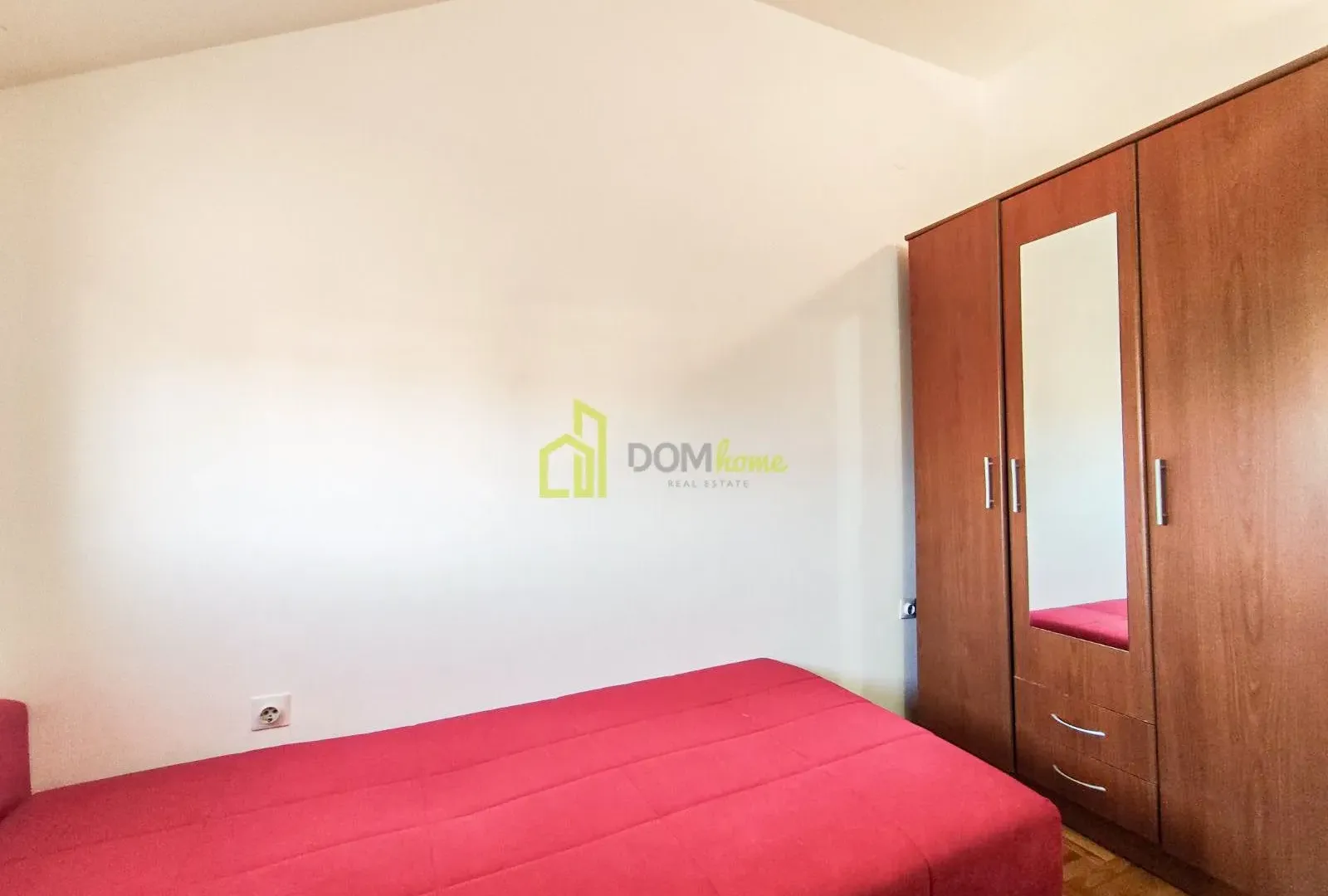 Prodaja, dvosoban stan, 80m², Masline, Podgorica