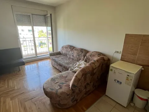 Prodaja, garsonjera, 27m², Tuški Put, Podgorica - image 5