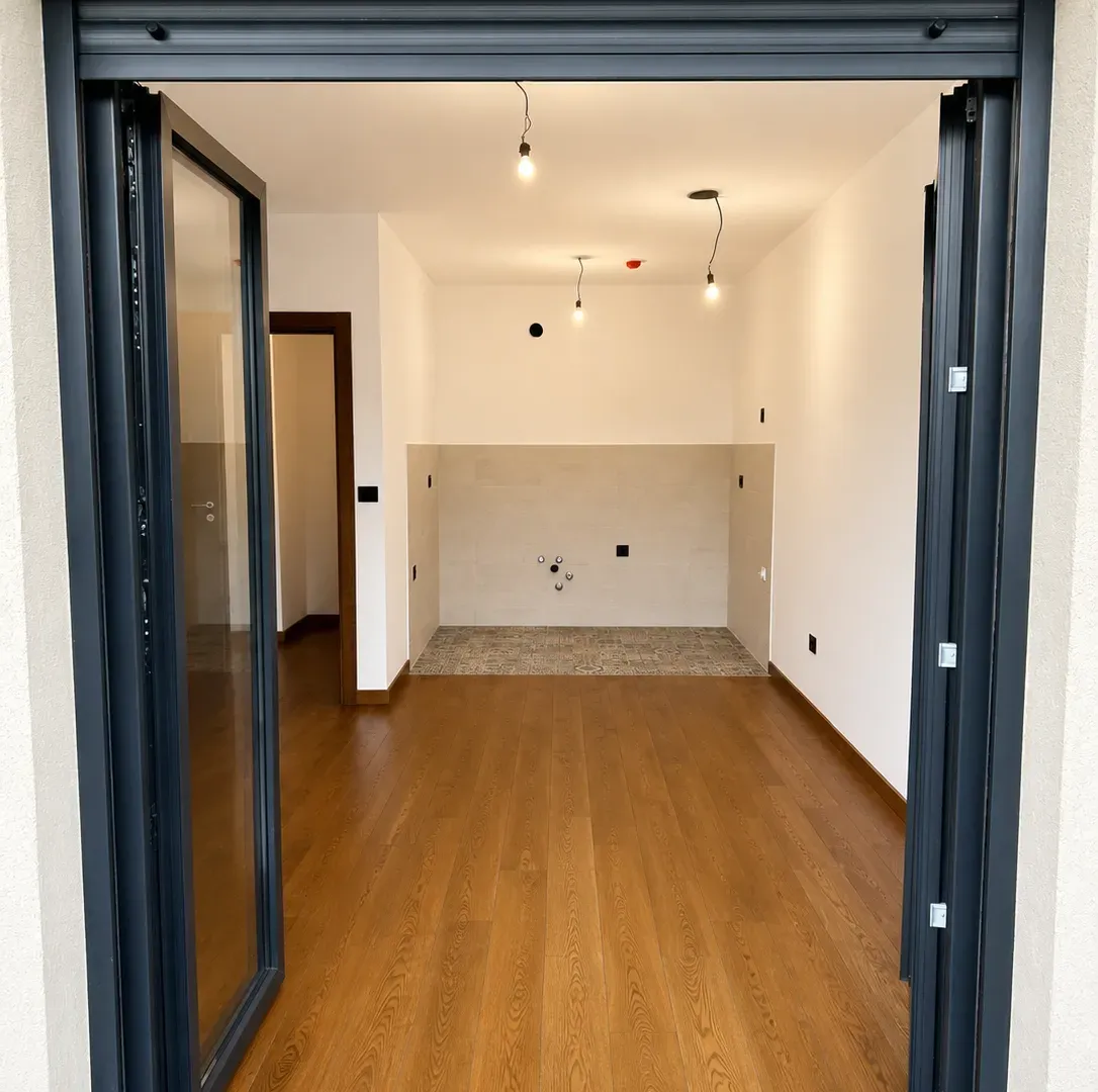 Izdavanje, jednosoban stan, 50m², Ljubović, Podgorica