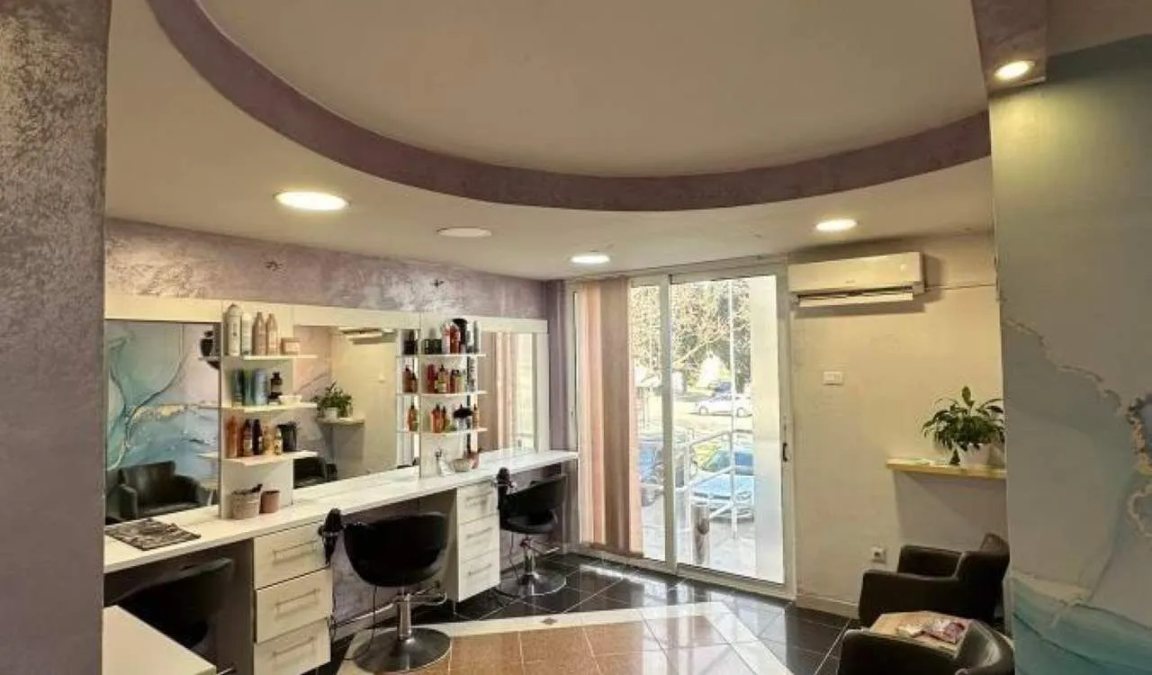 Sale, office space, 43m², Podgorica, Crna Gora