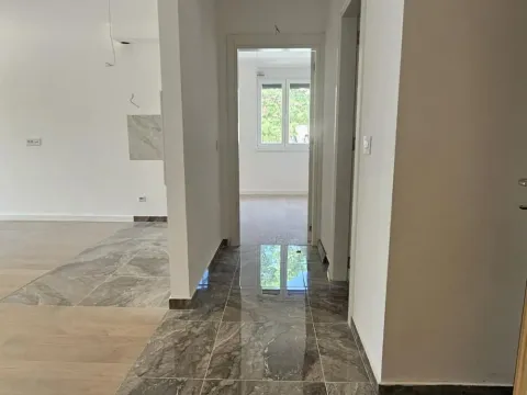 Sale, two bedroom apartment, 60m², Zemun Gornji Grad, Zemun Sve Podlokacije - image 7