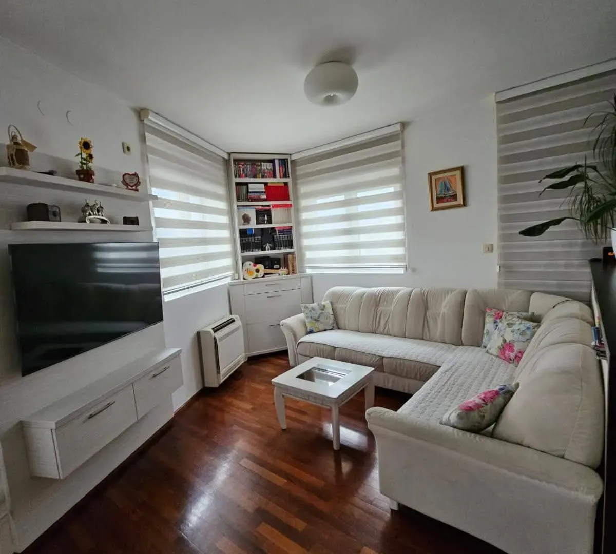 Sale, two bedroom apartment, 56m², Stari Aerodrom, Podgorica