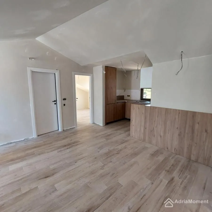 Sale, two bedroom apartment, 90m², Marići, Tivat
