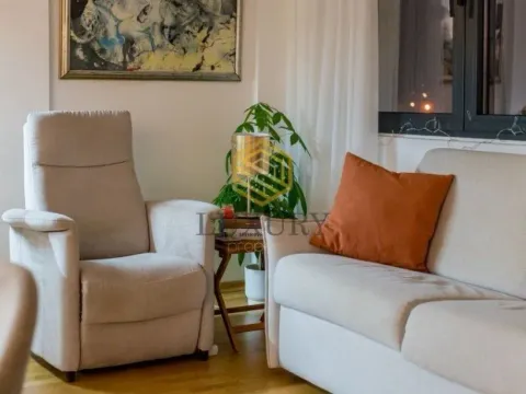 Prodaja, dvosoban stan, 63m², Pod Kuk, Tivat - image 12