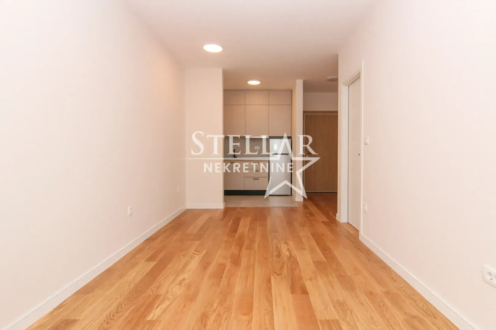 Rent, one bedroom apartment, 40m², Central Point, Podgorica