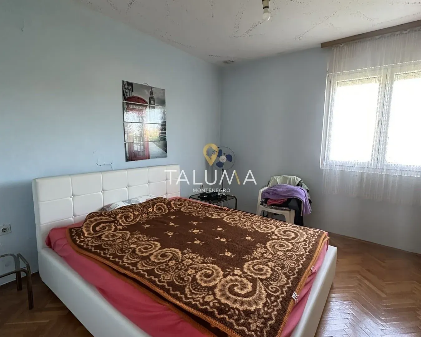Sale, house, 318m², Zlatica, Podgorica