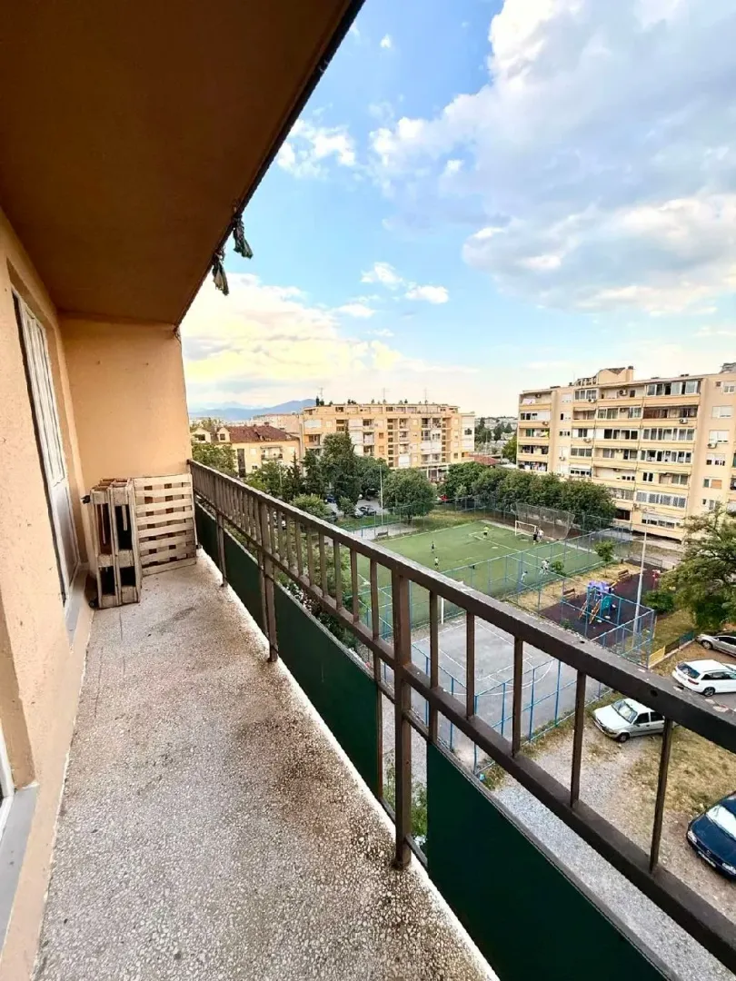 Prodaja, dvosoban stan, 69m², Gintaš, Podgorica