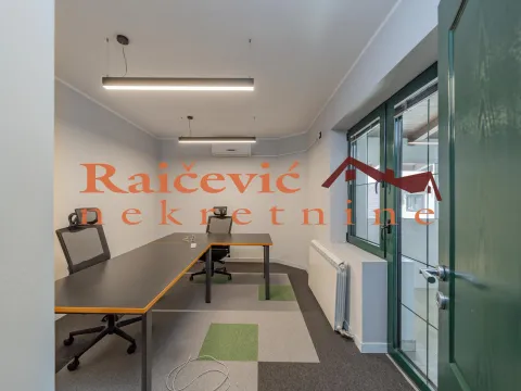 Rent, office space, 152m², Voždovac Sve Podlokacije, Beograd - image 10