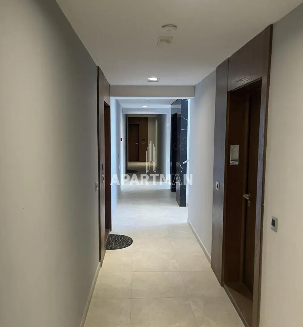 Izdavanje, četvorosoban stan, 78m², Tašmajdan, Palilula Sve Podlokacije