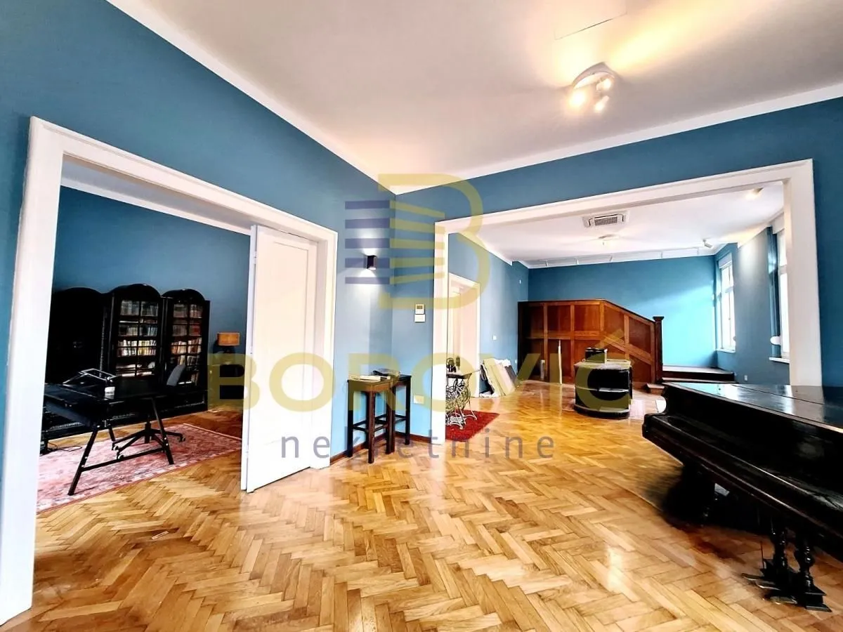 Prodaja, stan, 160m², Stari Grad, Beograd