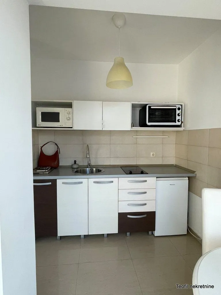 Prodaja, jednosoban stan, 28m², Novi Sad, Srbija