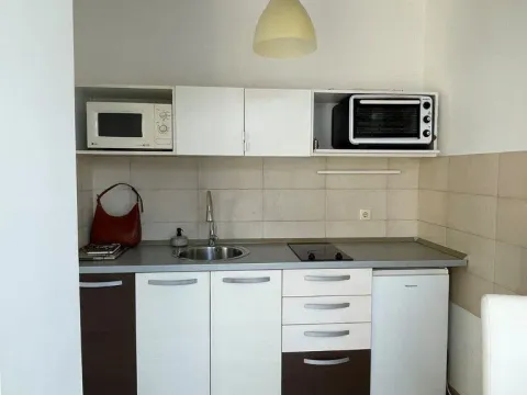 Prodaja, jednosoban stan, 28m², Novi Sad, Srbija - image 8