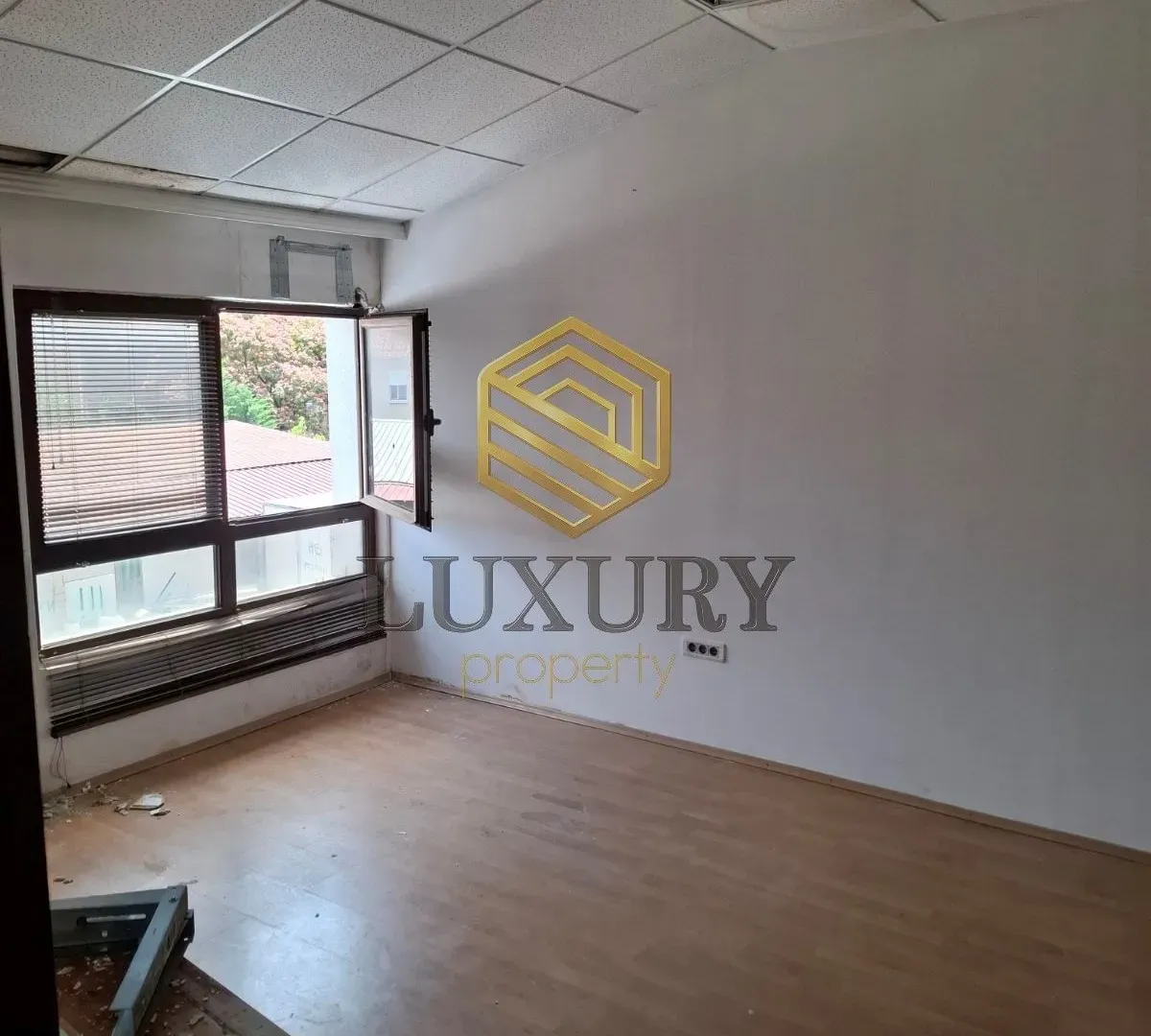 Rent, office space, 95m², Stari Aerodrom, Podgorica