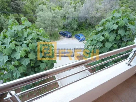 Prodaja, kuća, 253m², Tivat, Crna Gora - image 9