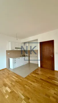 Prodaja, dvosoban stan, 73m², Tuški Put, Podgorica - image 2