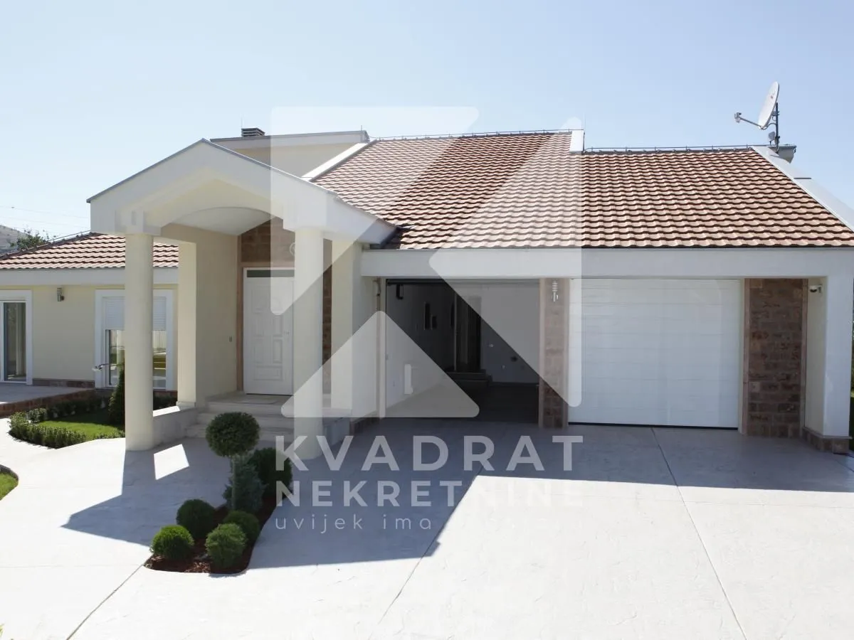 Rent, house, 250m², Donji Kokoti, Podgorica